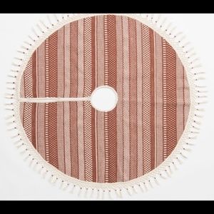 Magnolia Home Mikey Tree skirt